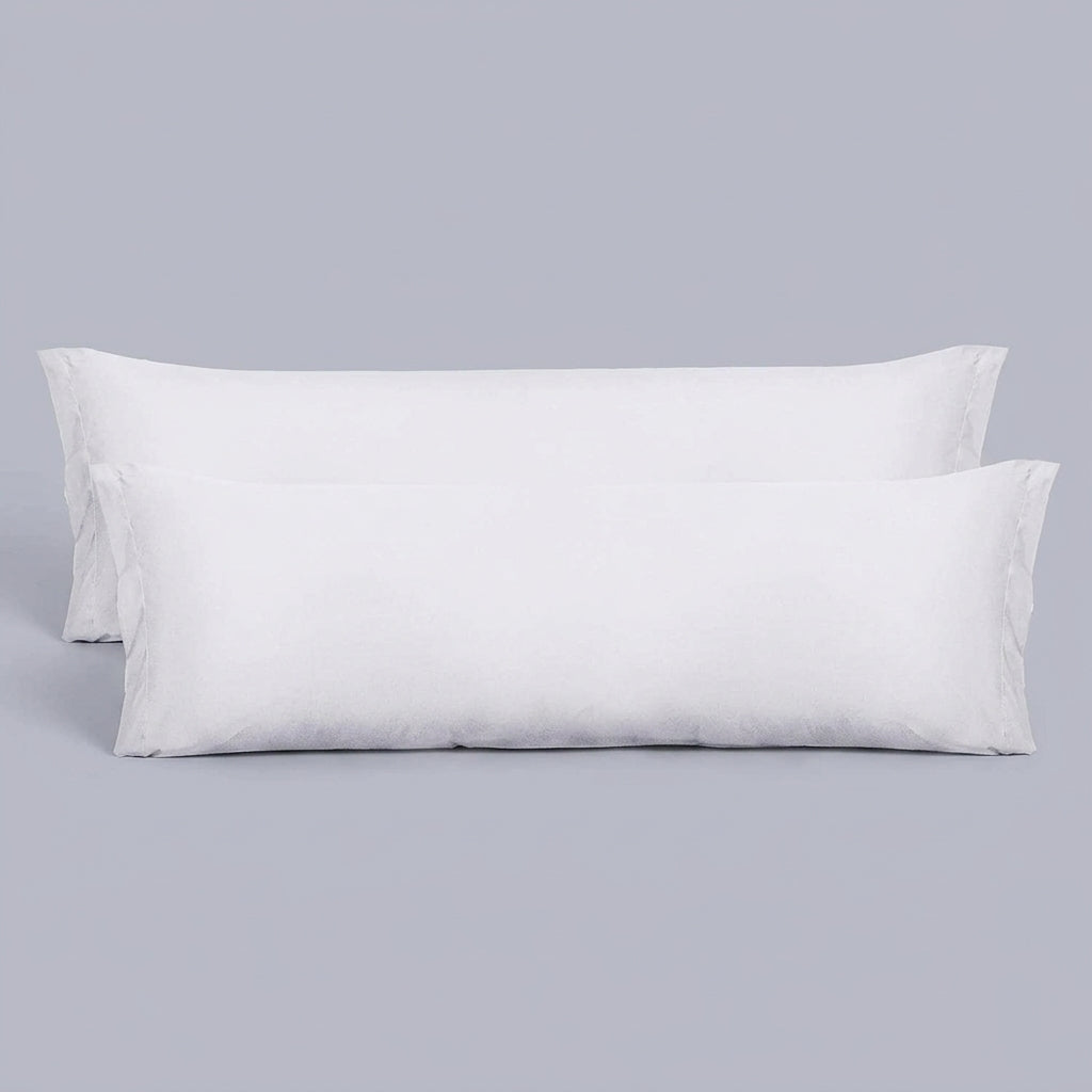 Juego de dos fundas de almohada en forma de sobre Sobre, sobre fondo liso de estudio